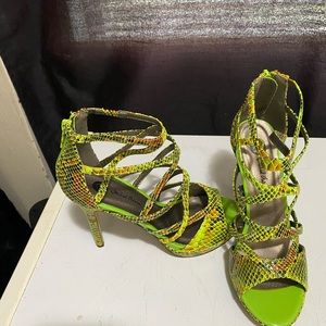 Brand new Green snake skin style high heels size 7.5